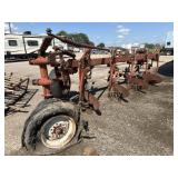 International 720 Mold Board Plow