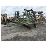 John Deere 722 24ft Cultivator