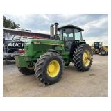 John Deere 4650