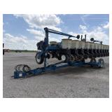 Kinze 2600 12/23 Row Planter