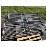 Pig nursery gates