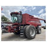 Case IH 7230 Combine