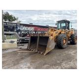 Case 821B Wheel Loader