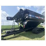 2023 J&M 1326 Patriotic Farmer Edition Grain Cart