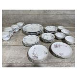 Dishes lot