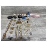 Costume jewelry lot