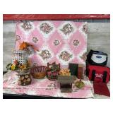 Quilt, Floral Decor