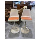 2 Vintage Chairs