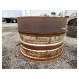 Dual Wheel off of 4000 Series Tractor