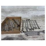 Flat of wrenches couple snap on and mac