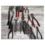 Pliers lot