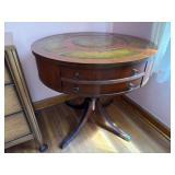 Round Table