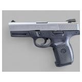Smith & Wesson 40 CAL Semi Auto Pistol