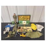 GI Joe 1964 Foot Locker w/ Accessories