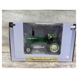Spec Cast Diecast Oliver 2270 Farm Tractor