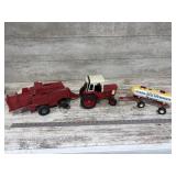 Case International Diecast Tractor, Silage