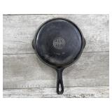 Griswold #6 skillet