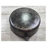 Wagner #8 chicken fryer skillet