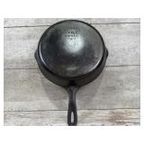 Wagner #8 skillet