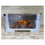 Spec Cast 1:16 Die Cast Minneapolis-Moline Tractor