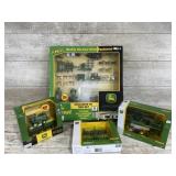John Deere Die-Cast Tractor Sets 1/64 Scale