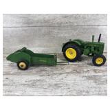 Die Cast John Deer Tractor with Manure Spreader