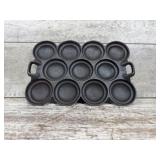 Cast iron gem pan