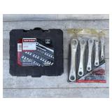 Craftsman 42- pc Socket Wrench Se and 15-pc Box