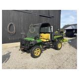 John Deere 825 Gator XUV