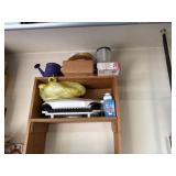 George Forman grill and shelf contents