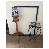 M&M Dispenser, Small Table, Large Frame