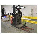 Raymond electric warehouse order picker