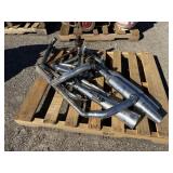 Motorcycle exhaust and jack