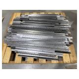 Skid of hinges