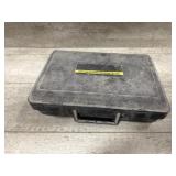 Cooling system pressure tester