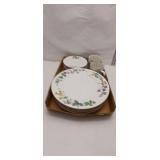 Woodhill Floral Dinnerware Set