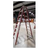 Louisville 8ft  Ladder - Heavy-Duty Construction