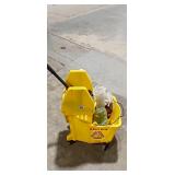 Rubbermaid Commercial Mop Bucket Set
