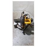 DeWalt DW703 10" Compound Miter Saw