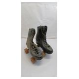 Vintage Arrow Chicago Roller Skates