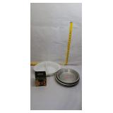 Vintage Kitchen Lot: Divided Dish, Pie Plates, and