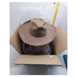 10 Universal Thread Wool Felt Hat