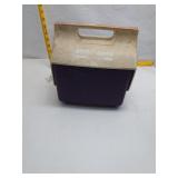 Vintage Igloo MiniMate Cooler