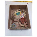 Vintage Leather & Decorative Keychains & Luggage T