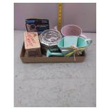 Assorted Vintage Decorative & Practical Items Lot
