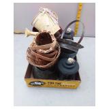 Assorted Garden & Decorative Items Lot