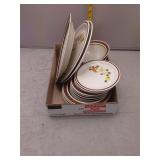 Woodhaven Sunnybrook Floral Dinnerware Set