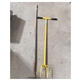 Garden Tools Lot: Hoe and Tiller