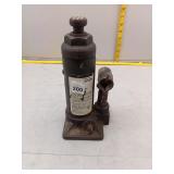 Vintage 4-Ton Hydraulic Jack