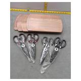 Kitchen Essentials: 4 Cutting Boards & 4 Scissors